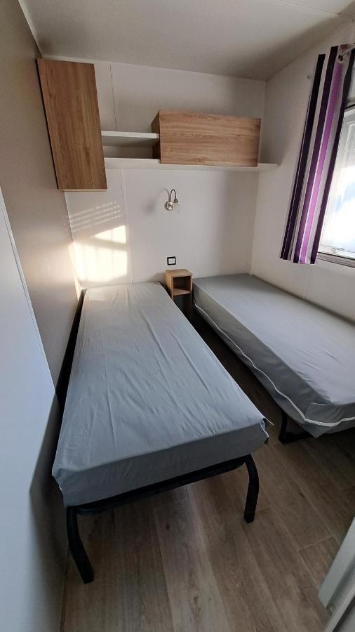 Mobile Home Climatise 3 Chambres A Narbonne Plage Ngoại thất bức ảnh